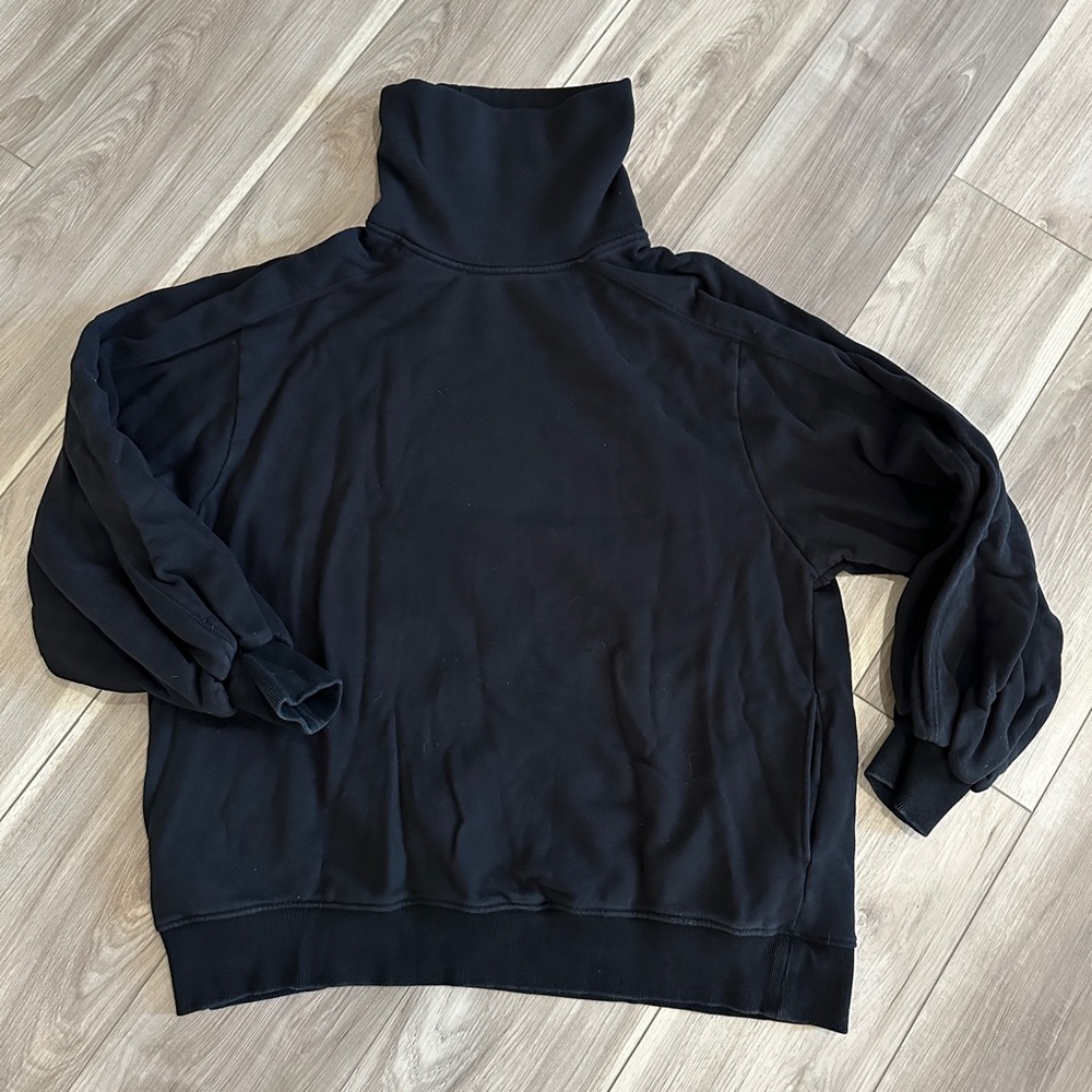 Whisper Oversized Turtleneck Sweatshirt | LIT Activewear | Black | Size Small